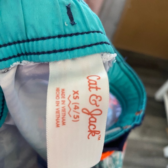 Cat & Jack Swimming Boys Shorts size Xsmall - Picture 2 of 2